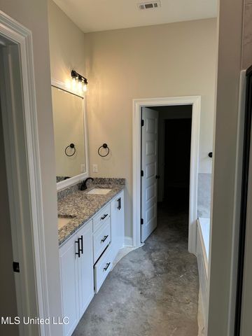 963 Riverside Lane, Pearl, MS 39208