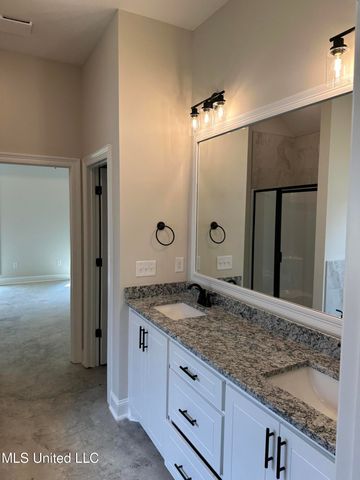 963 Riverside Lane, Pearl, MS 39208