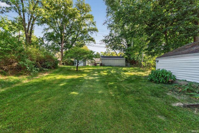 54150 N Ironwood Road, South Bend, IN 46635