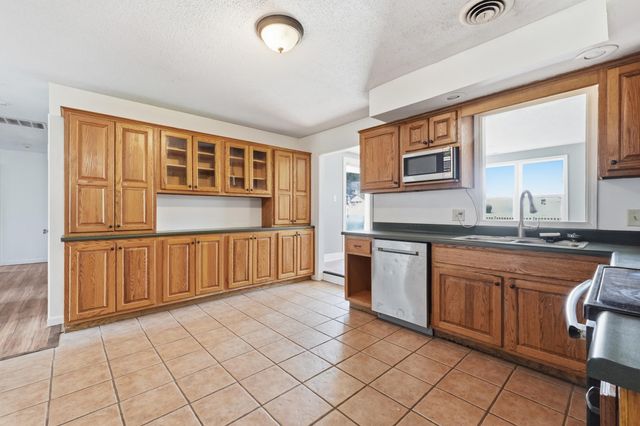 103 Abbott Drive, Fremont, IN 46737