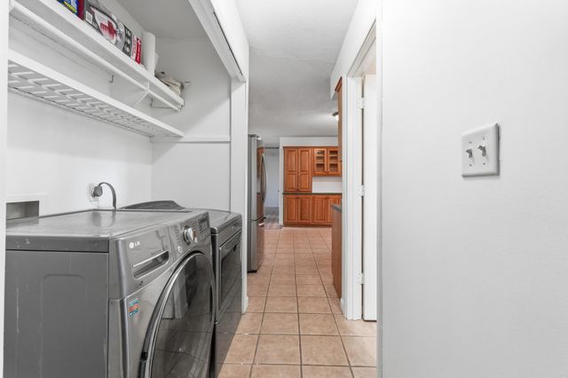 103 Abbott Drive, Fremont, IN 46737