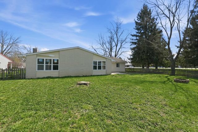 103 Abbott Drive, Fremont, IN 46737