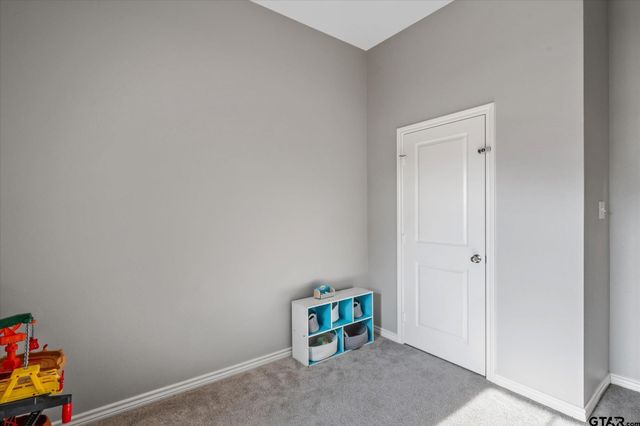 8030 Freestone Drive, Bullard, TX 75757