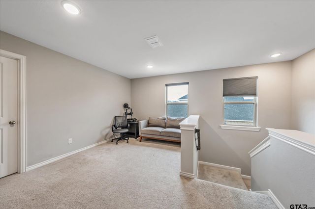 8030 Freestone Drive, Bullard, TX 75757