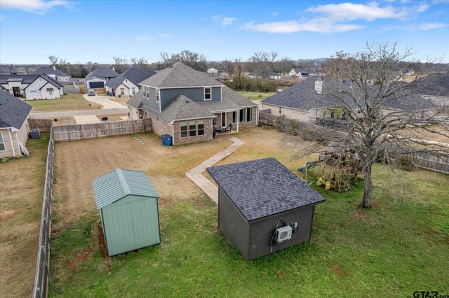 8030 Freestone Drive, Bullard, TX 75757