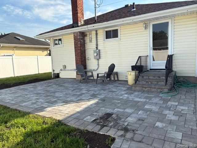 266 Central Park Road, Plainview, NY 11803