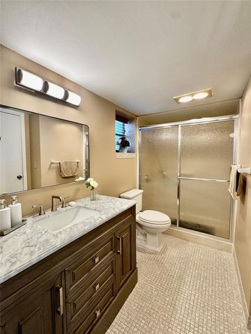 3070 Holiday Springs Boulevard 203, Margate, FL 33063