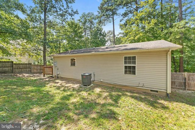 750 CANTERBURY DR, Ruther Glen, VA 22546