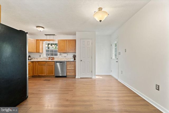 750 CANTERBURY DR, Ruther Glen, VA 22546