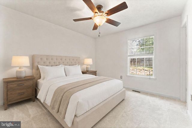 750 CANTERBURY DR, Ruther Glen, VA 22546