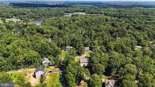 750 CANTERBURY DR, Ruther Glen, VA 22546