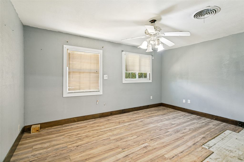 4329 Lubbock Avenue, Fort Worth, TX 76115 — photo 5