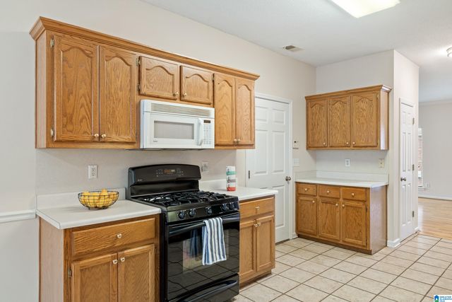 5657 HEATHER LANE, Clay, AL 35235