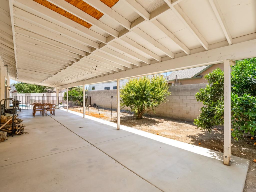 Image 24 of property listing at 1676 Riverglen Way, Coalinga, CA 93210