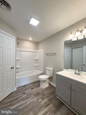 4609 NEENAH RD, Montross, VA 22520