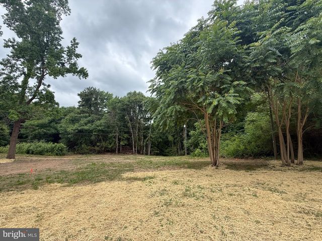 4609 NEENAH RD, Montross, VA 22520