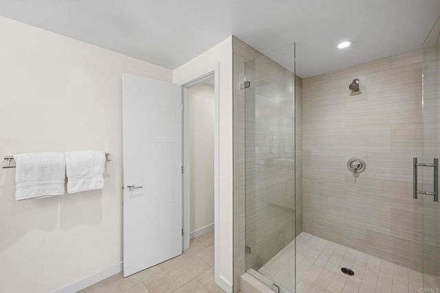 561 S Sierra Avenue 34, Solana Beach, CA 92075