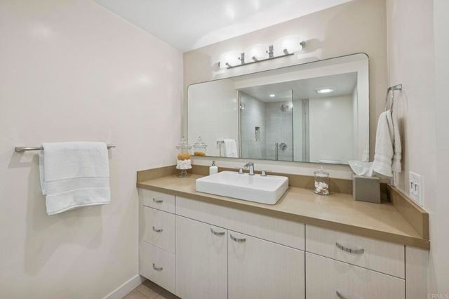 561 S Sierra Avenue 34, Solana Beach, CA 92075