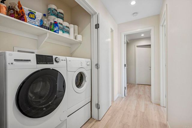 561 S Sierra Avenue 34, Solana Beach, CA 92075