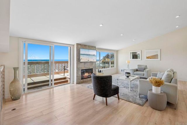 561 S Sierra Avenue 34, Solana Beach, CA 92075