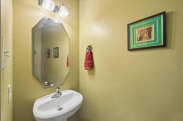 415 Willow Pointe Drive, League City, TX 77573