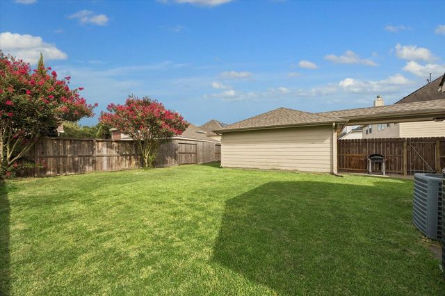415 Willow Pointe Drive, League City, TX 77573