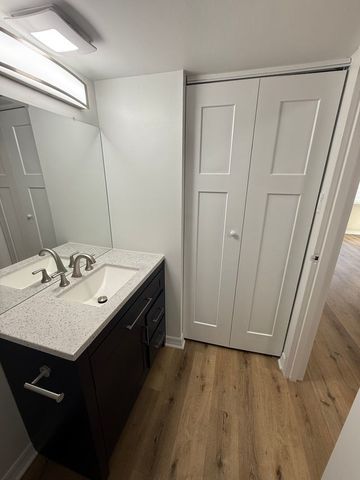 5568 S Archer Avenue 2B, Chicago, IL 60638