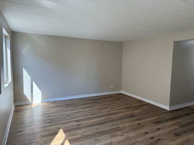 5568 S Archer Avenue 2B, Chicago, IL 60638