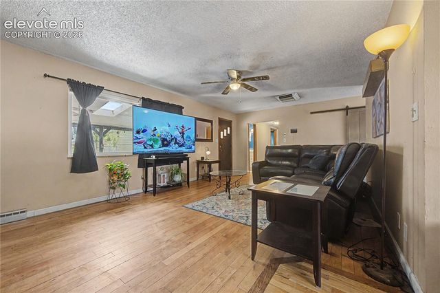 1702 N 8th Street, Canon City, CO 81212
