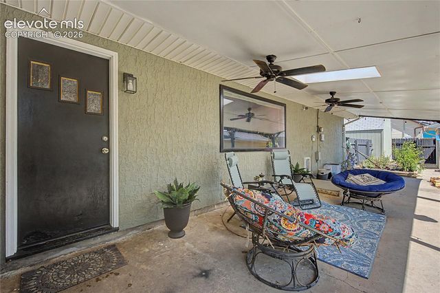 1702 N 8th Street, Canon City, CO 81212