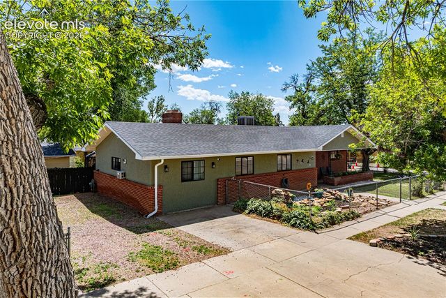 1702 N 8th Street, Canon City, CO 81212