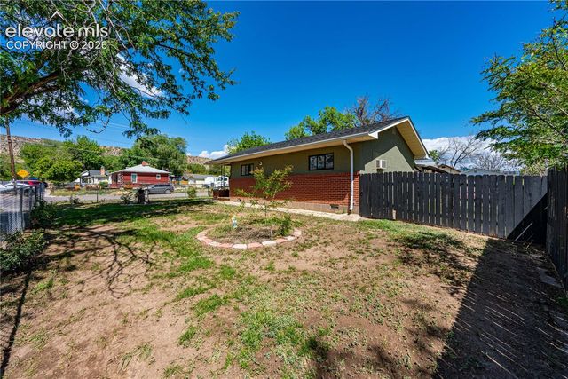 1702 N 8th Street, Canon City, CO 81212
