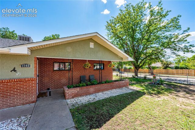 1702 N 8th Street, Canon City, CO 81212