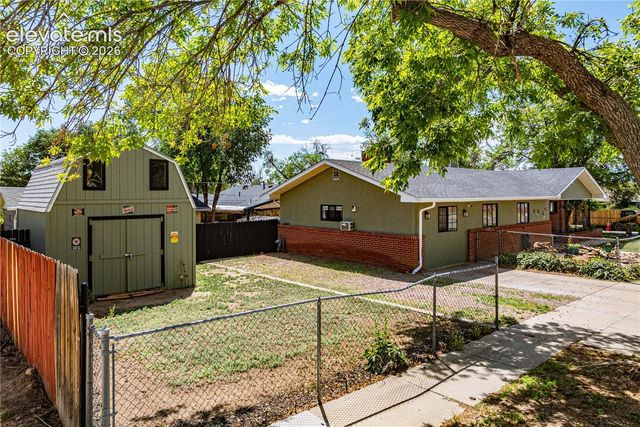 1702 N 8th Street, Canon City, CO 81212