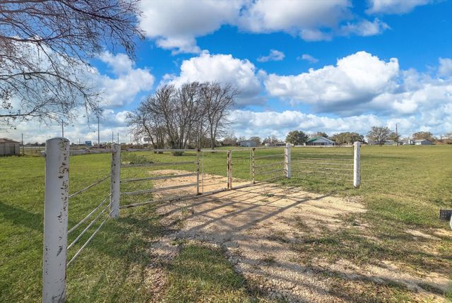 8411 Meadowlark Drive, Baytown, TX 77523