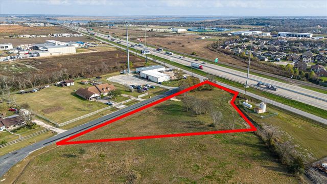 8411 Meadowlark Drive, Baytown, TX 77523