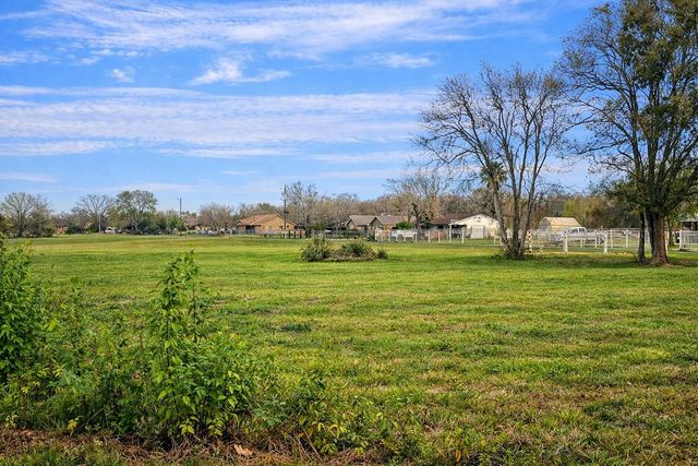 8411 Meadowlark Drive, Baytown, TX 77523