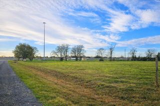 8411 Meadowlark Drive, Baytown, TX 77523