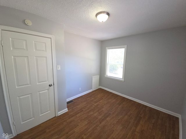 2221 E 38th Street, Indianapolis, IN 46218