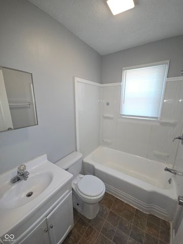 2221 E 38th Street, Indianapolis, IN 46218