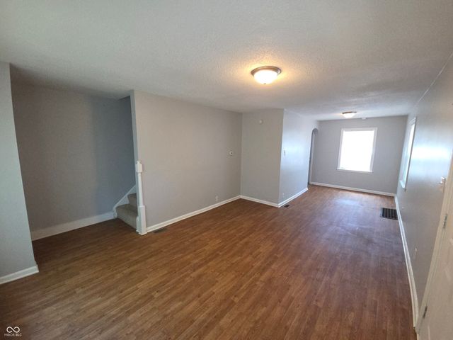 2221 E 38th Street, Indianapolis, IN 46218
