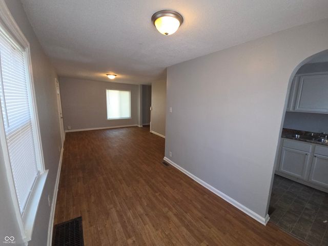2221 E 38th Street, Indianapolis, IN 46218