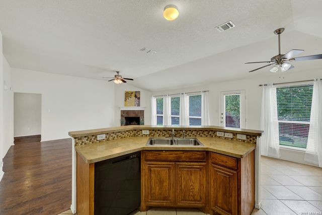 1768 Upper Forty, New Braunfels, TX 78130