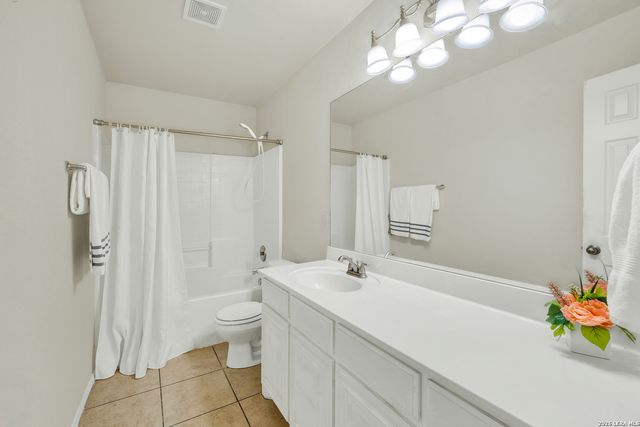 1768 Upper Forty, New Braunfels, TX 78130