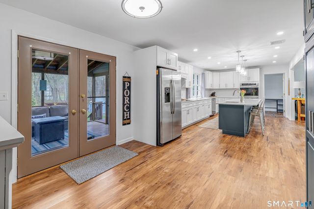 83 Ashwood Terrace, Stratford, CT 06614