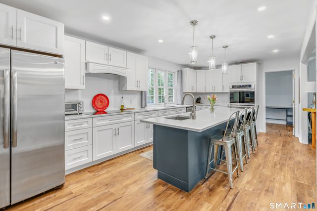 83 Ashwood Terrace, Stratford, CT 06614