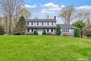 83 Ashwood Terrace, Stratford, CT 06614