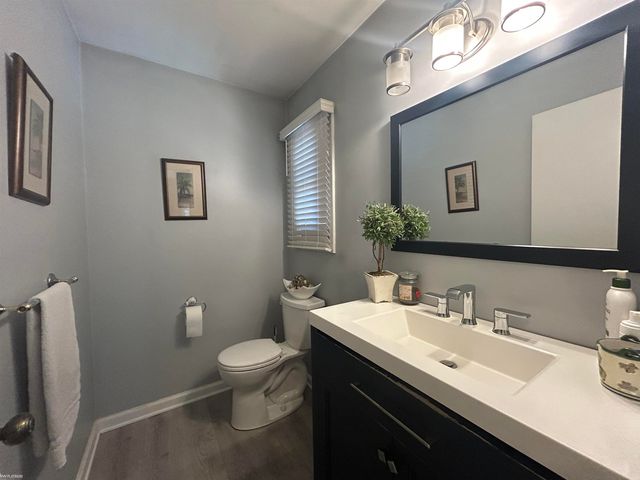 49283 Ashley Court, Shelby Twp, MI 48315