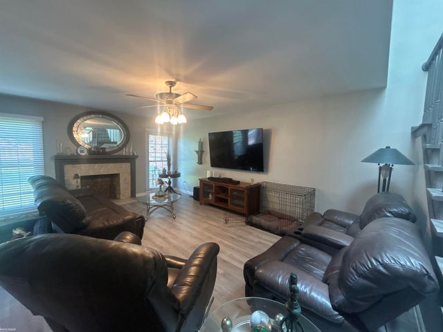 49283 Ashley Court, Shelby Twp, MI 48315