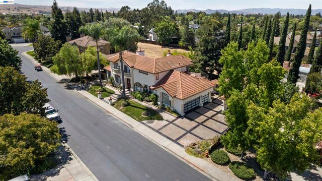 1339 Pegan Cmn, Livermore, CA 94550